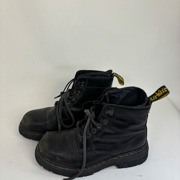 Size 9 Dr Martens Insulated Boots - Picture 1 of 5